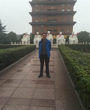 袁國群